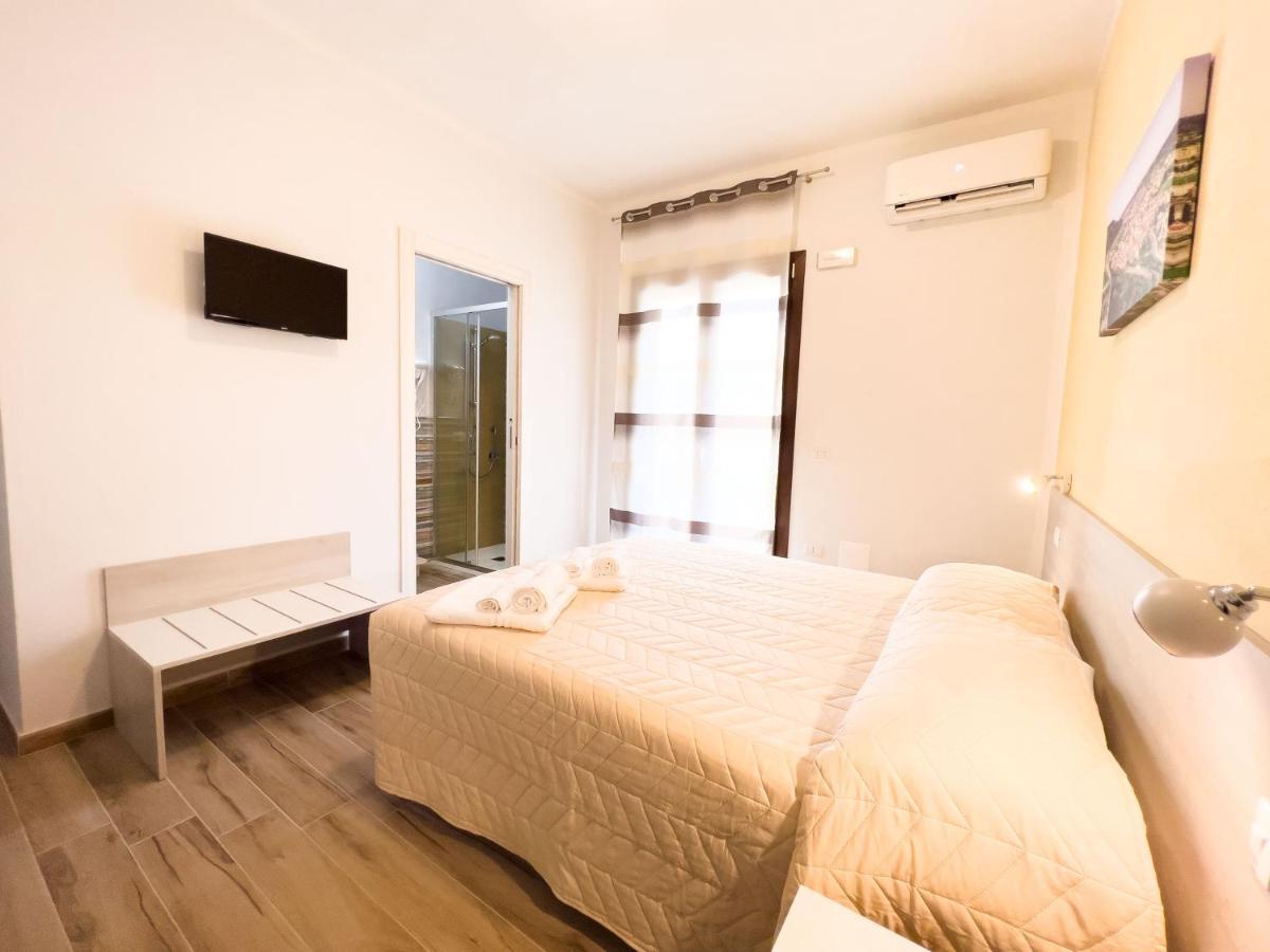 B&B Babbu Meu Bosa Exteriör bild
