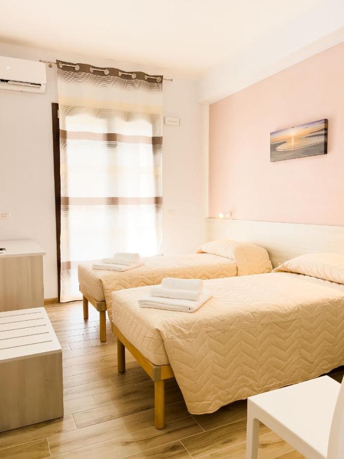 B&B Babbu Meu Bosa Exteriör bild
